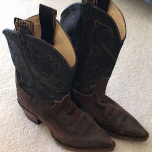 Justin Cowboy boots
